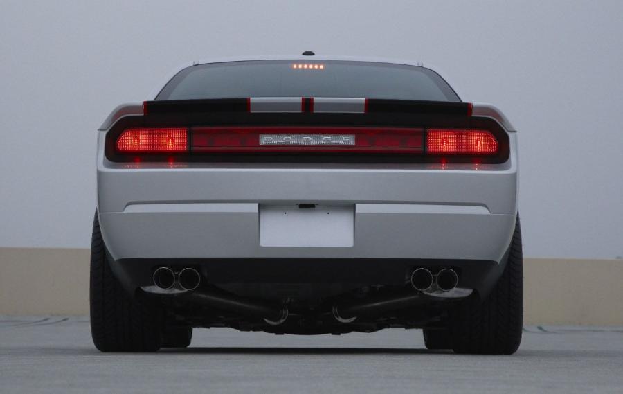  Dodge Challenger by Hurst 2010 года  (фото 4 из 5)